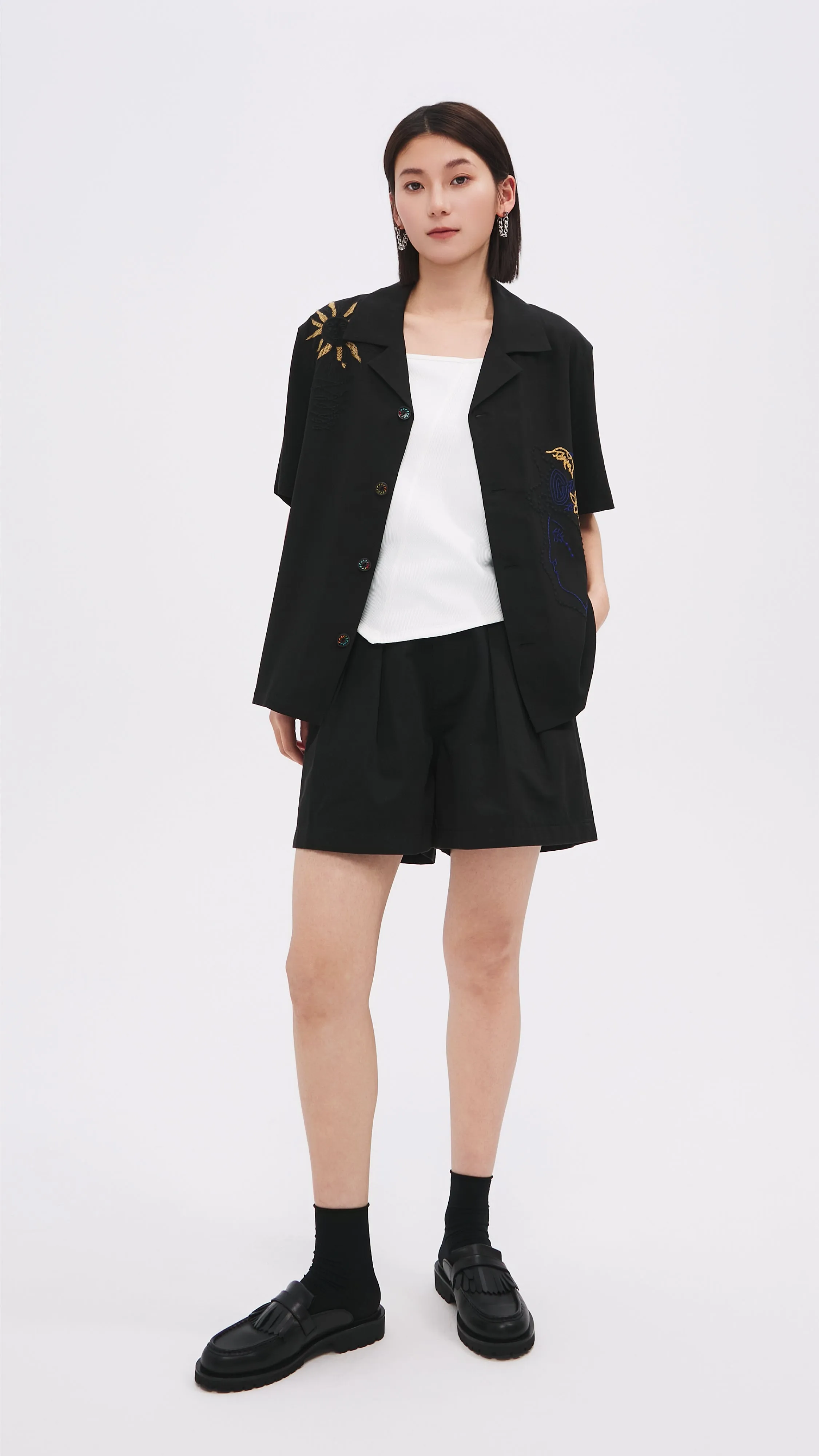 Ruffles Trim Waist Shorts