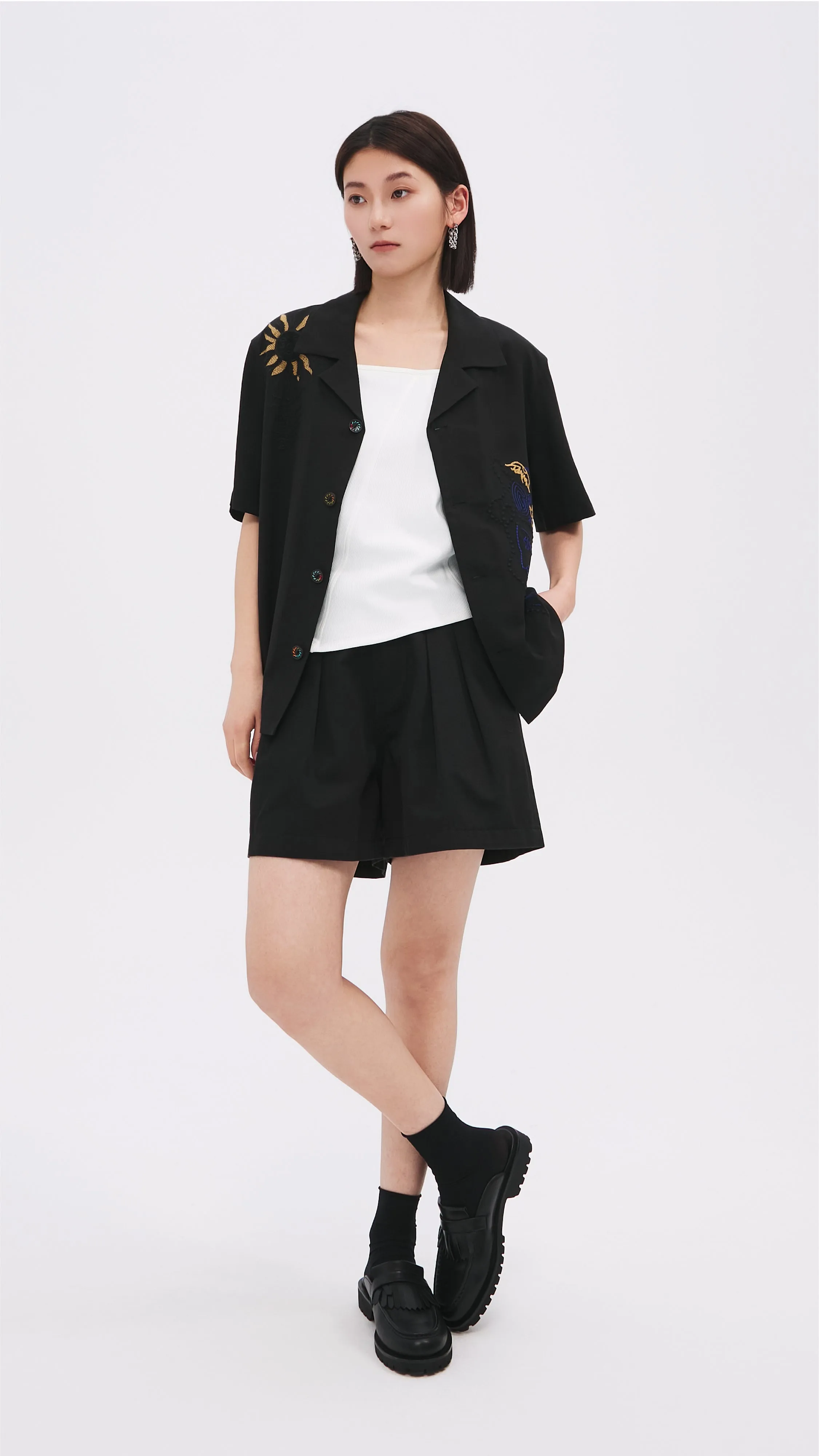 Ruffles Trim Waist Shorts