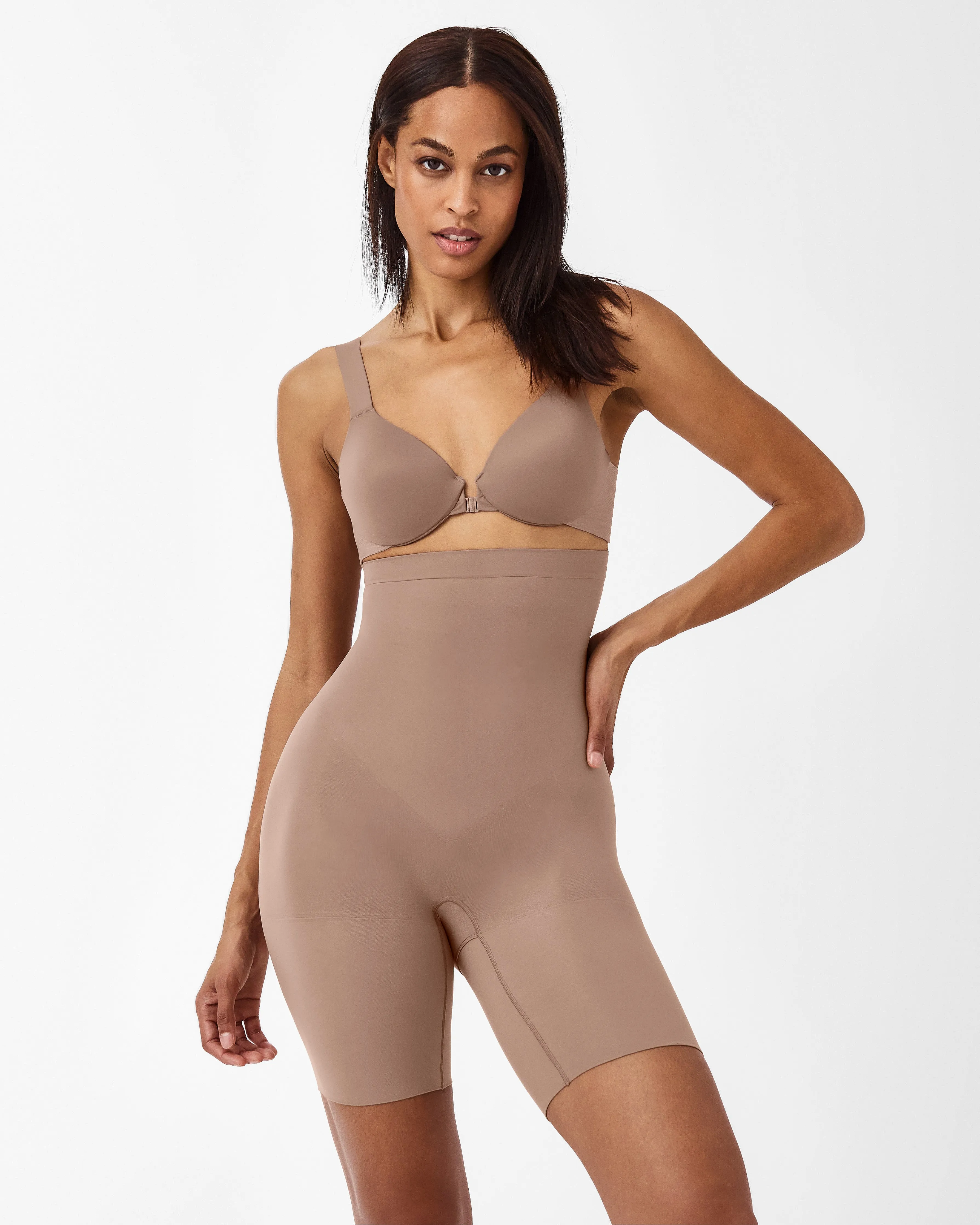 SPANXsculpt™ Seamless Power High-Waisted Mid-Thigh Short