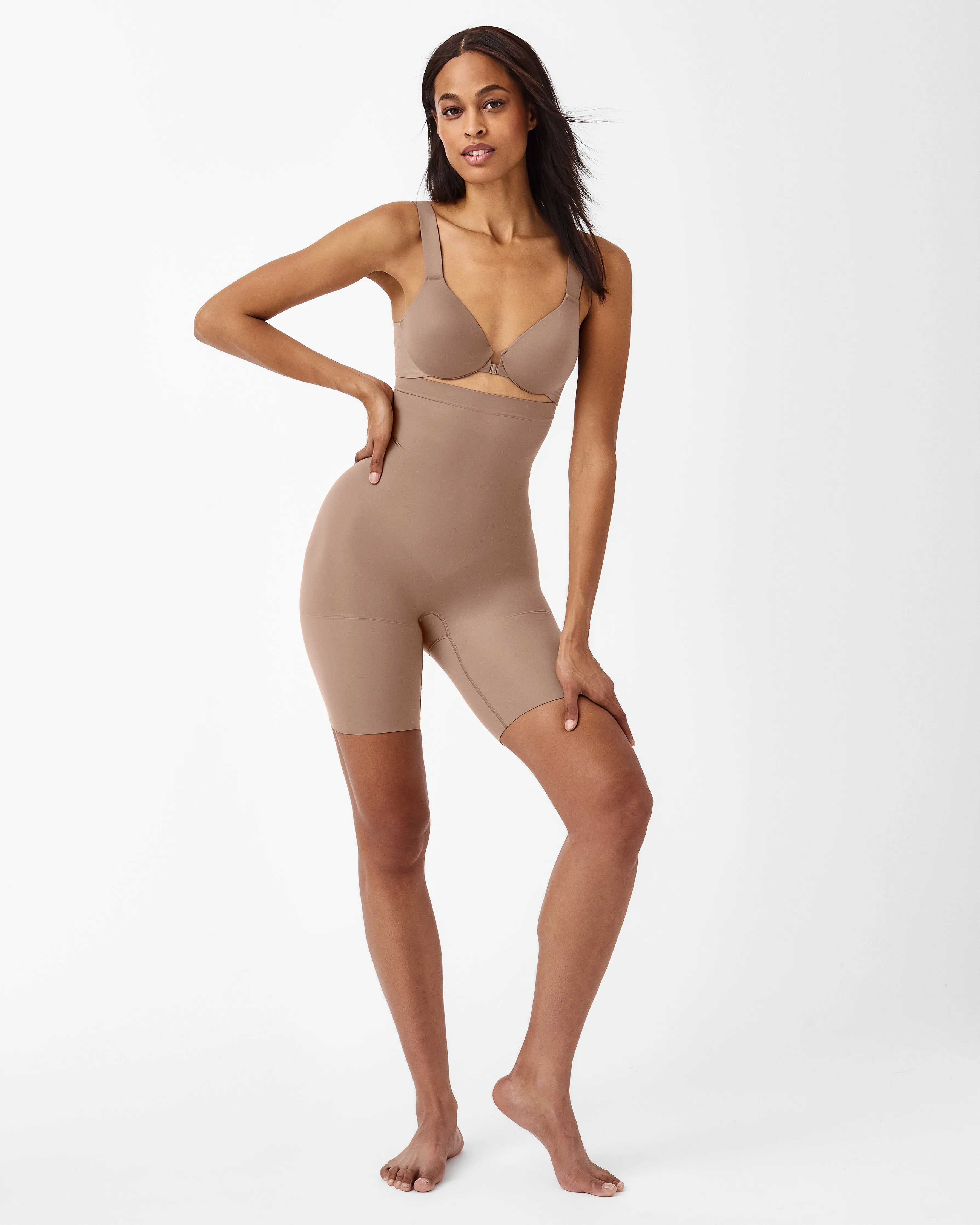 SPANXsculpt™ Seamless Power High-Waisted Mid-Thigh Short