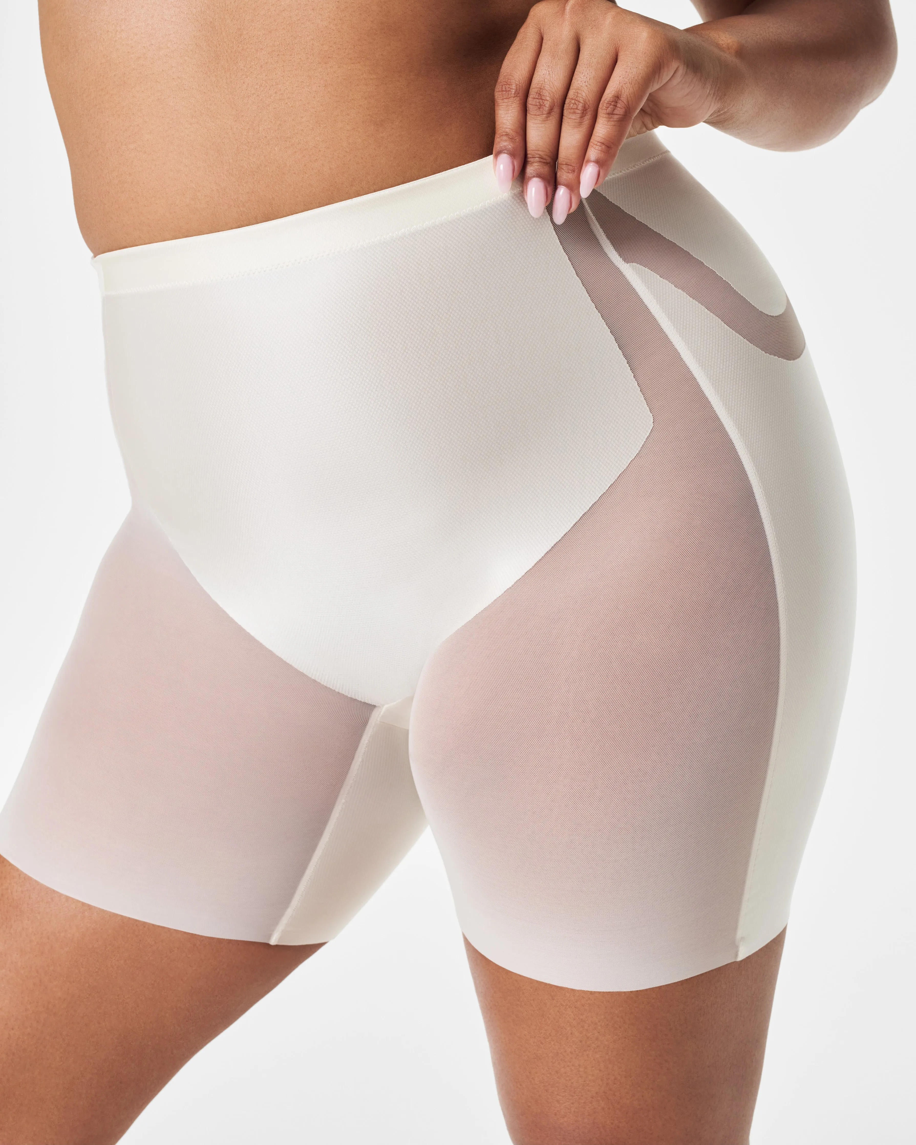 SPANXshape™ Booty-Lifting Mid-Thigh Short