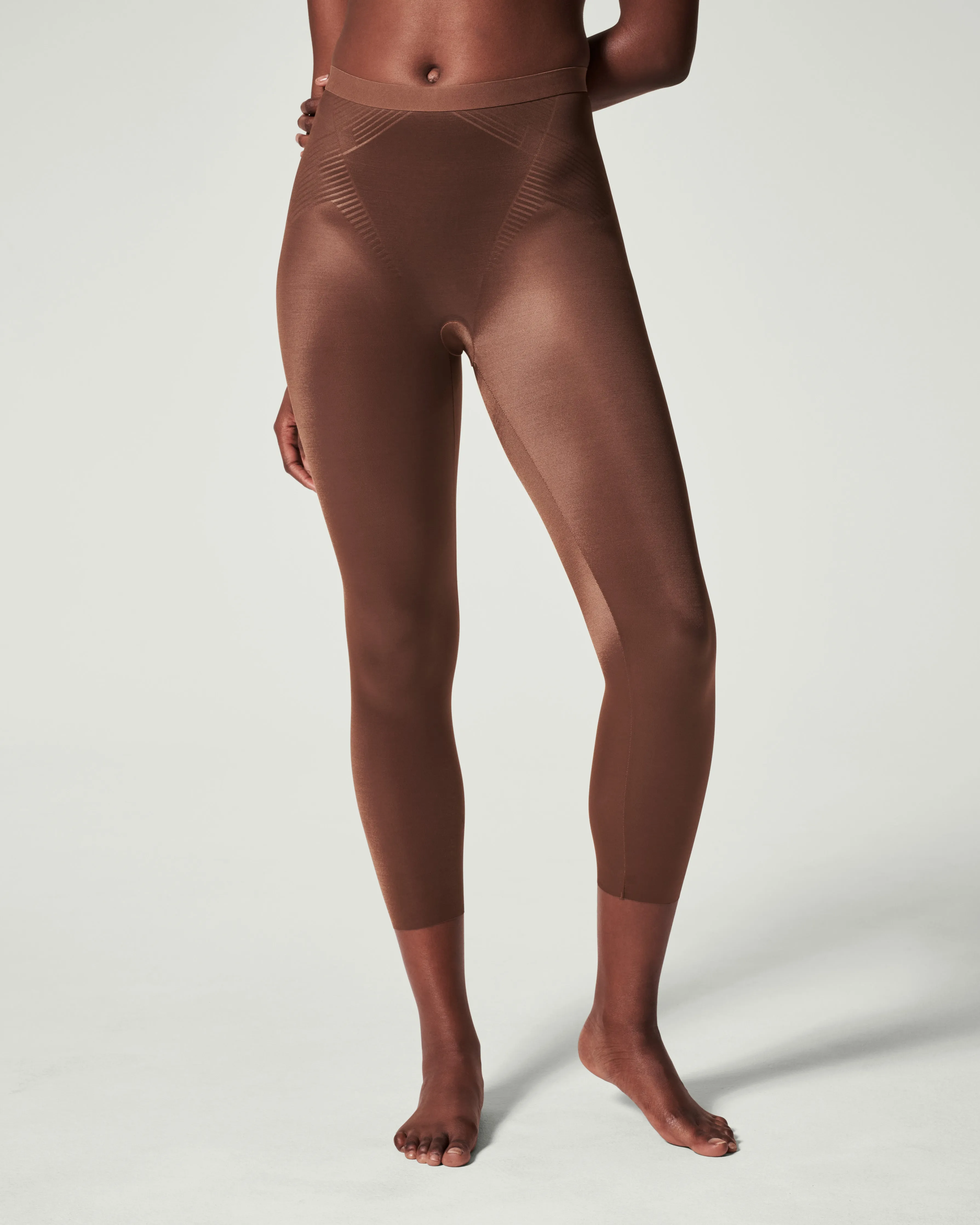 SPANXshape™ Invisible Capri