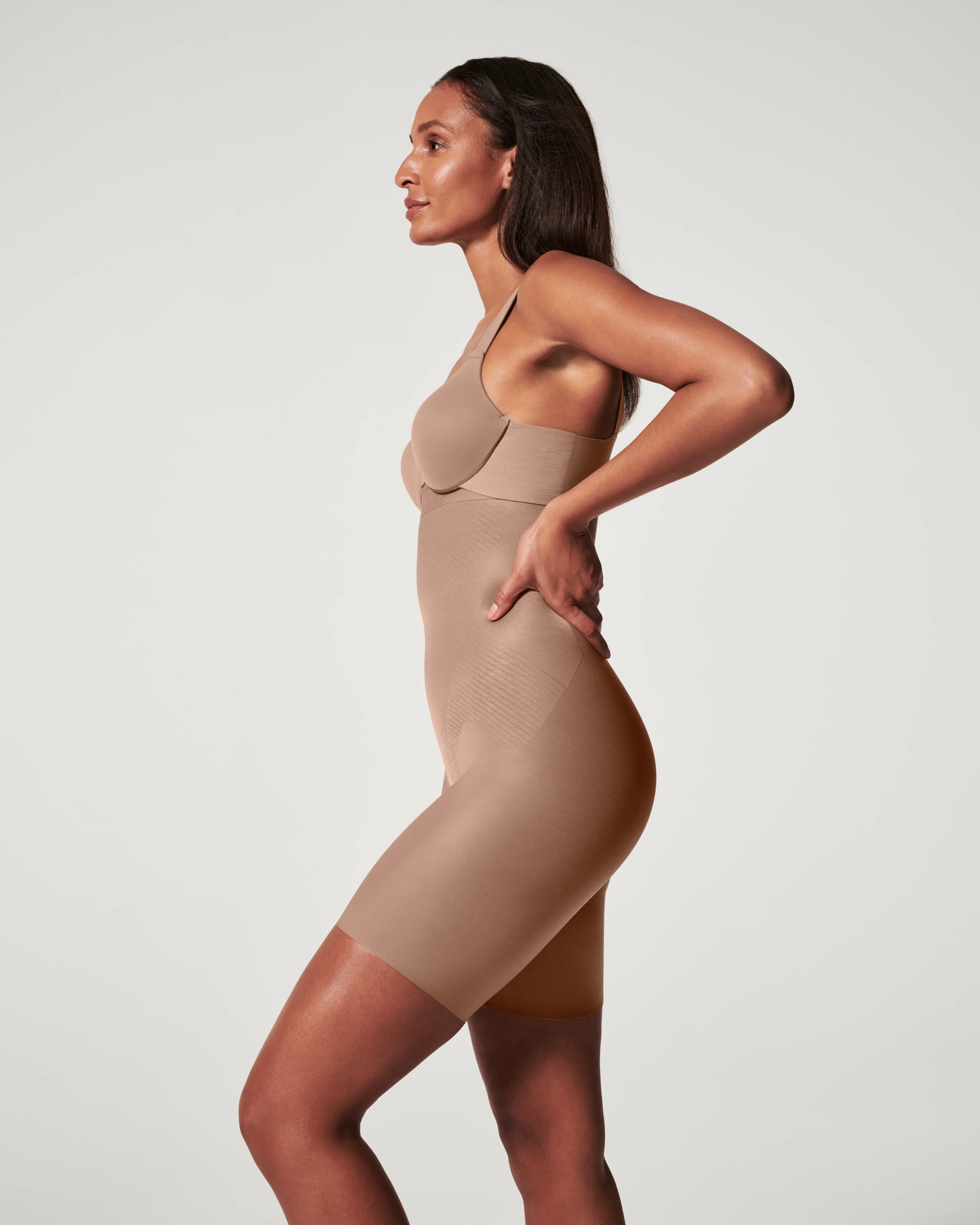 SPANXshape™ Invisible High-Waisted Mid-Thigh Short