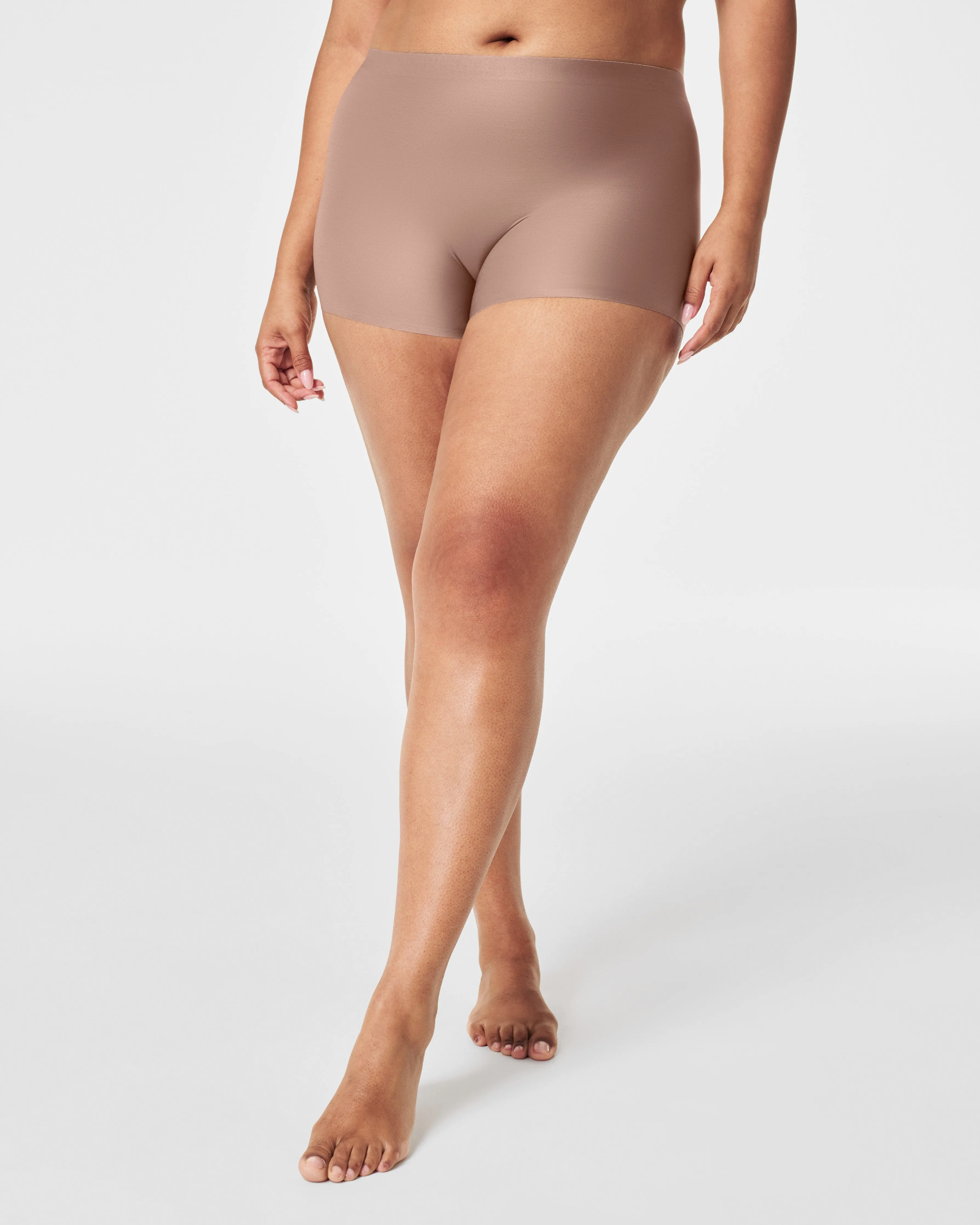 SPANXshape™ Sheer Control Boyshort