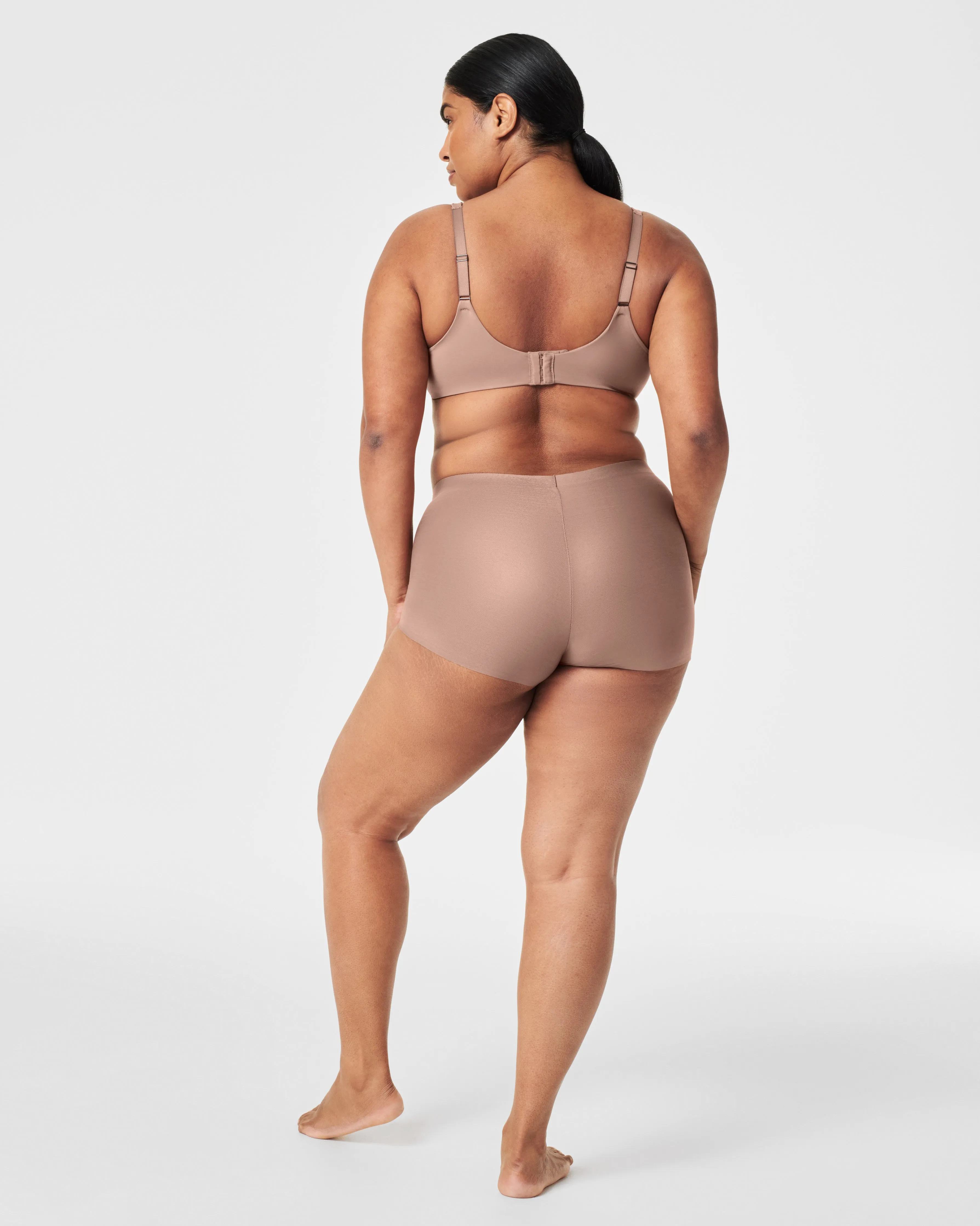 SPANXshape™ Sheer Control Boyshort
