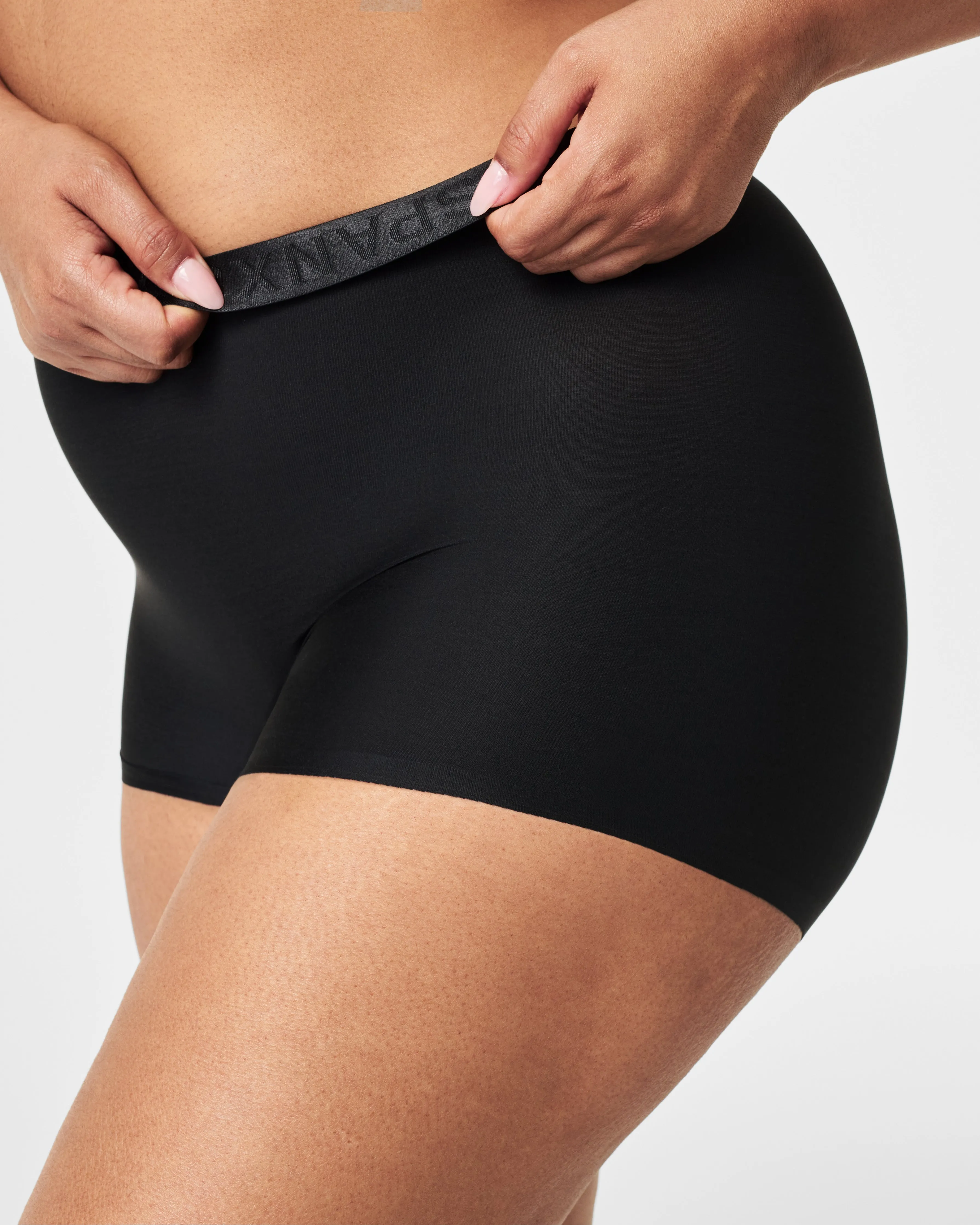 SPANXshape™ Sheer Control Boyshort