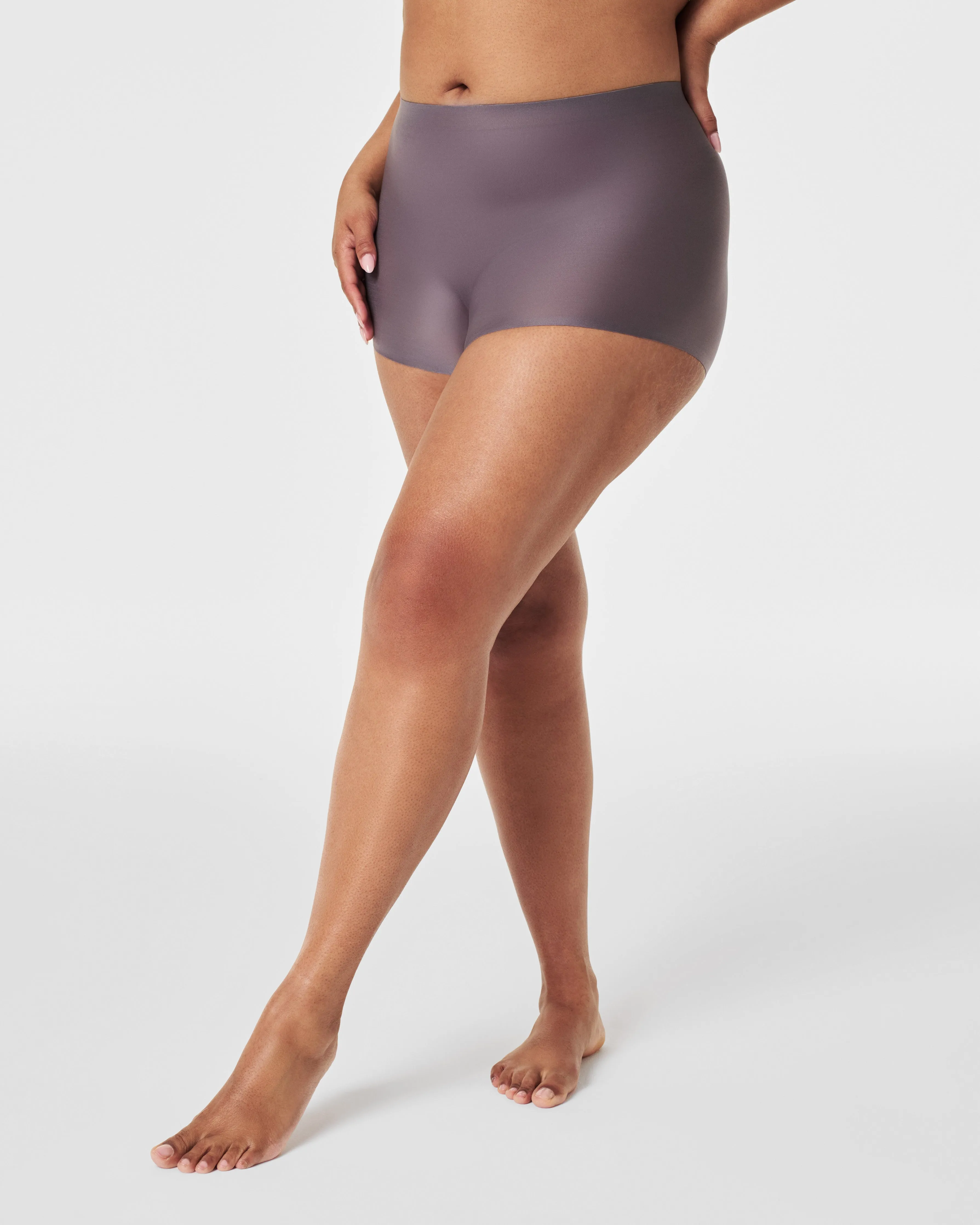SPANXshape™ Sheer Control Boyshort