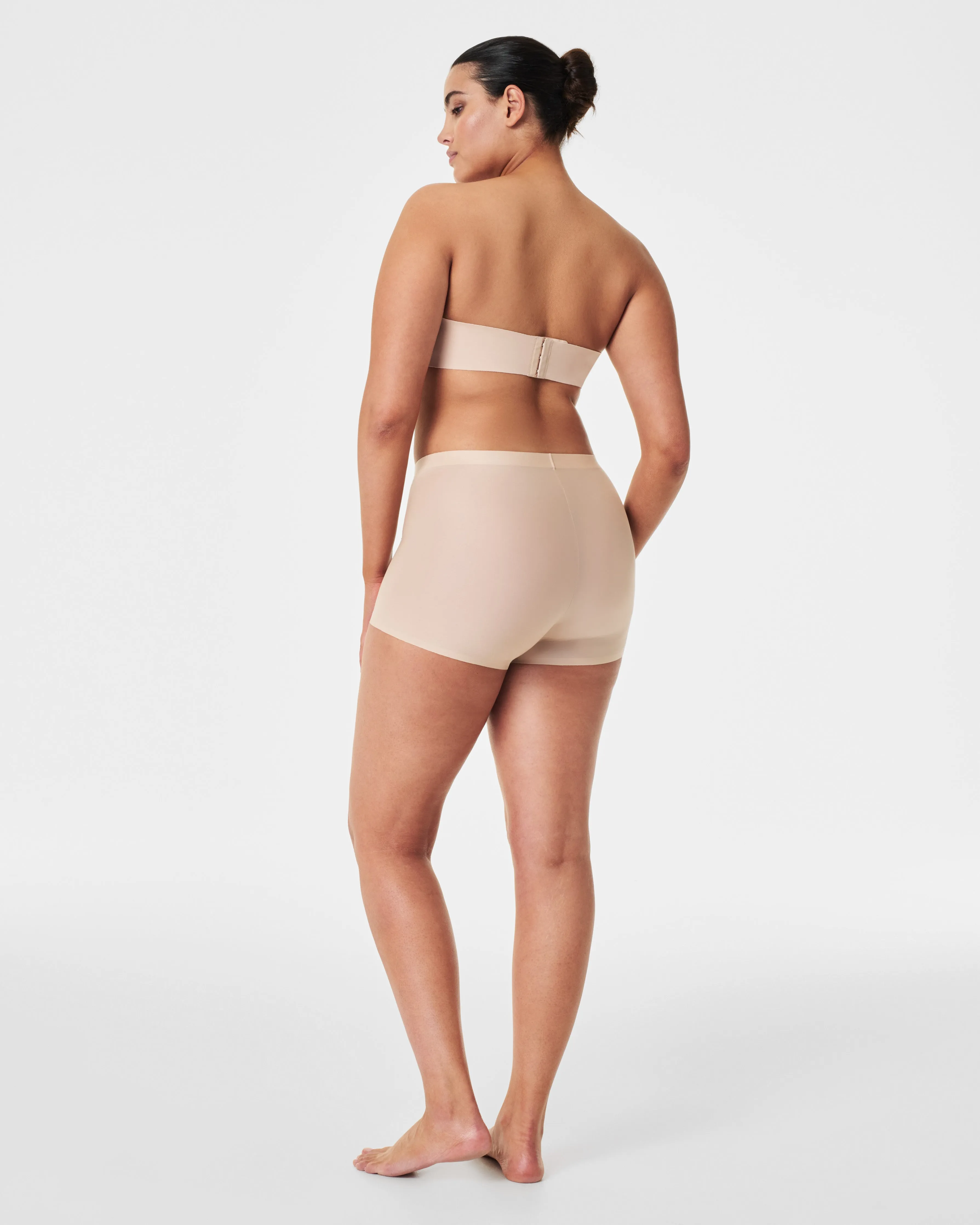 SPANXshape™ Sheer Control Boyshort