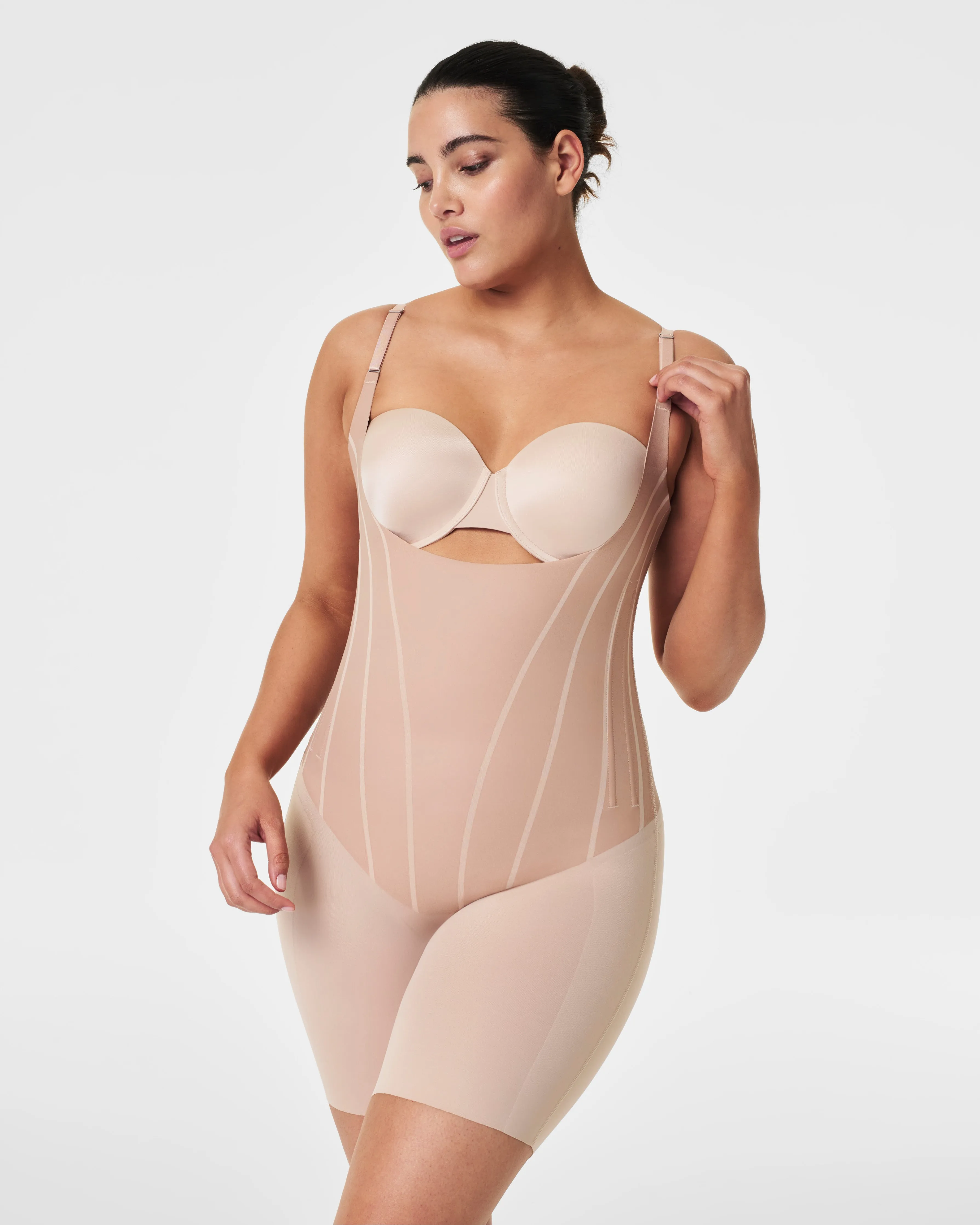 SPANXsupersculpt™ TotalContour Open-Bust Mid-Thigh Bodysuit