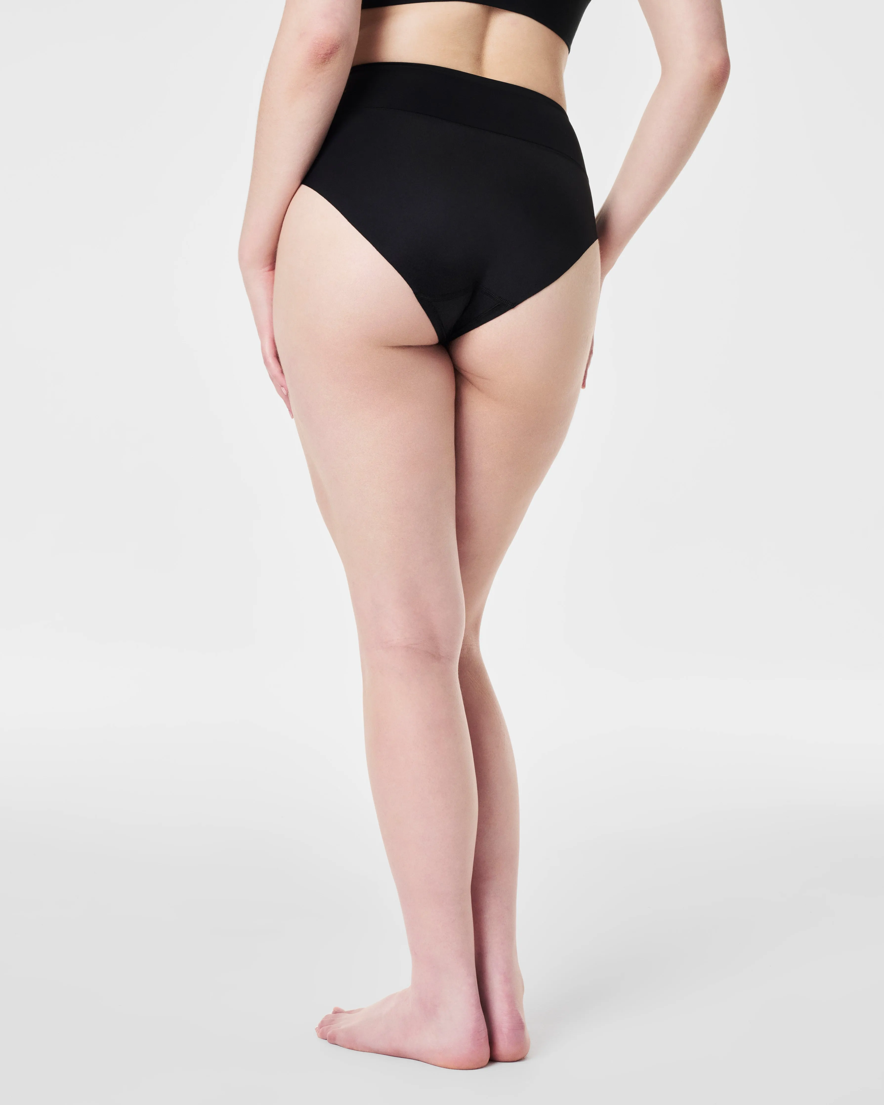 SPANXsupersmooth™ Contouring Hi-Leg Brief
