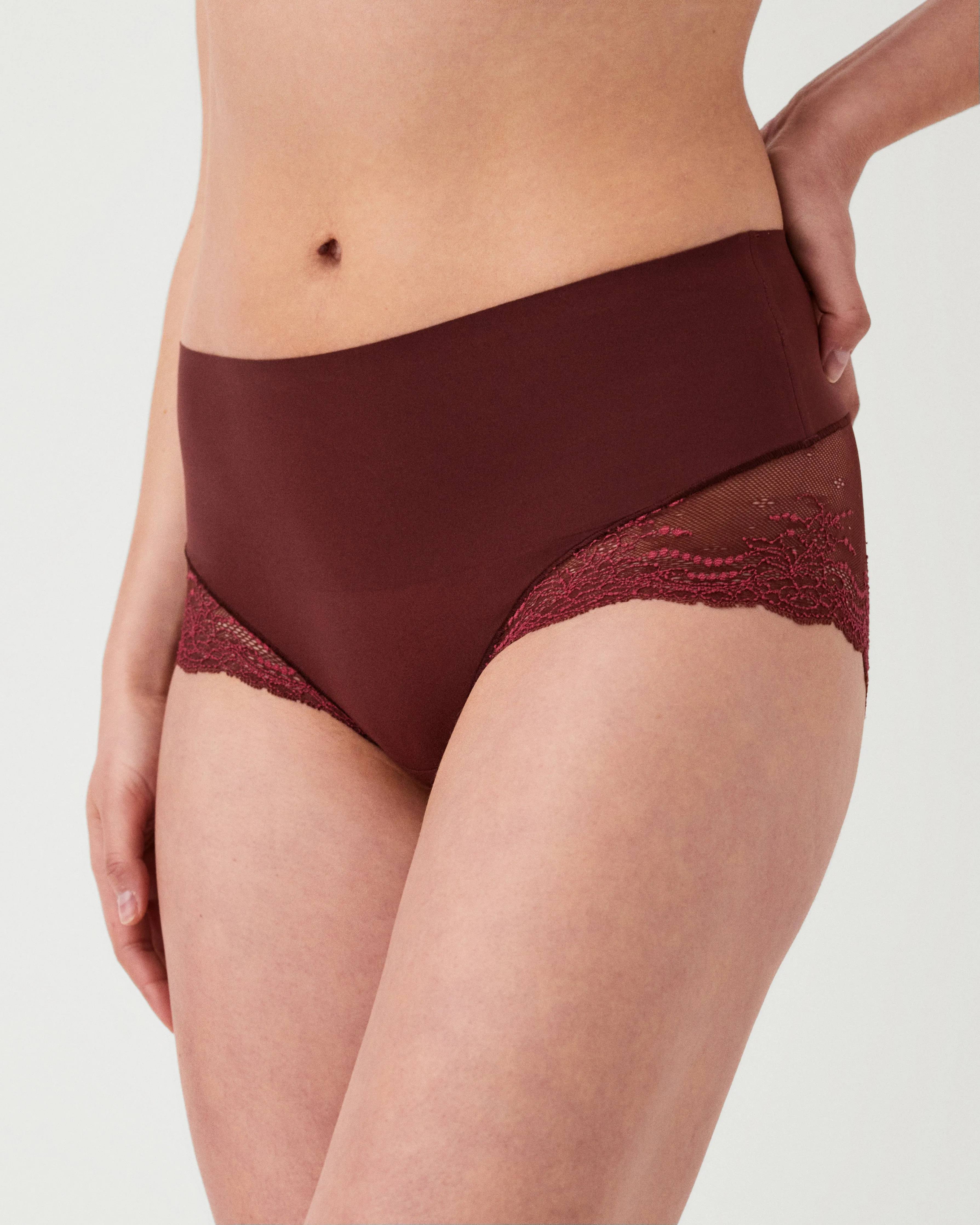 SPANXsupersmooth™ Undie-tectable® Lace Hi-Hipster